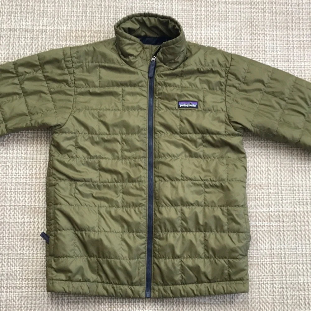 Patagonia Lightweight Puffer Jacket (boys' size M)